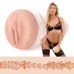 Fleshlight Girls Bonnie Blue Vagin 1K Bonnie Iti Ofera Energie Bruta si Farmec Irezistibil Textura Stimulatoare Unica